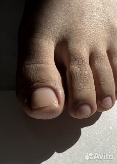 Обработка стоп и ногтей у Вас дома