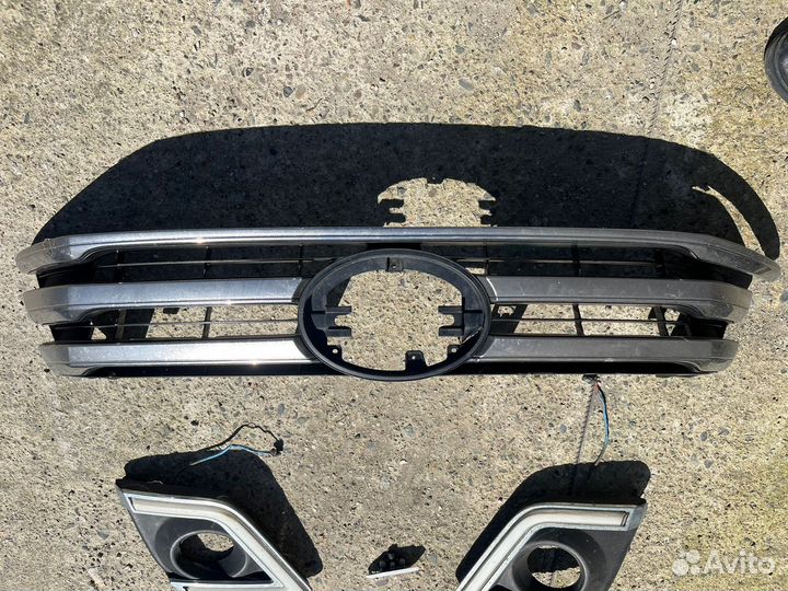 Запчасти на бампер toyota hilux