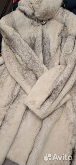 Шуба норковая с капюшоном 50 52