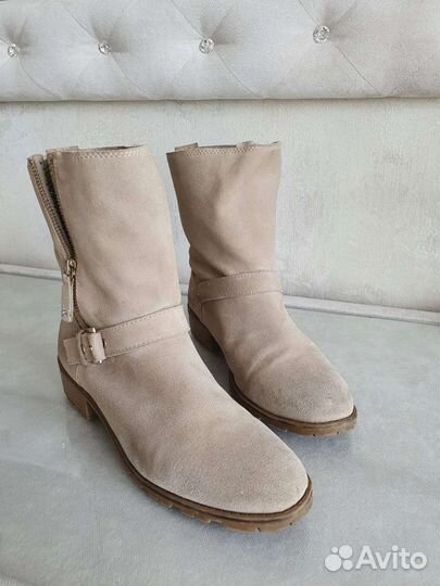 Stradivarius сапожки