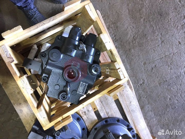 Гидромотор редуктора поворота Doosan 170303-00050A