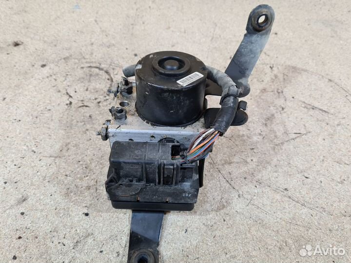 Блок ABS Ford Fusion