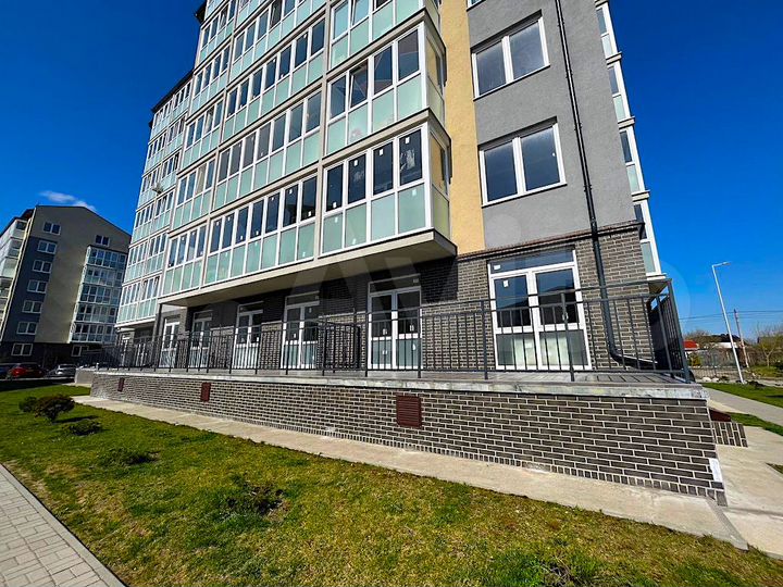 3-к. квартира, 91 м², 1/7 эт.