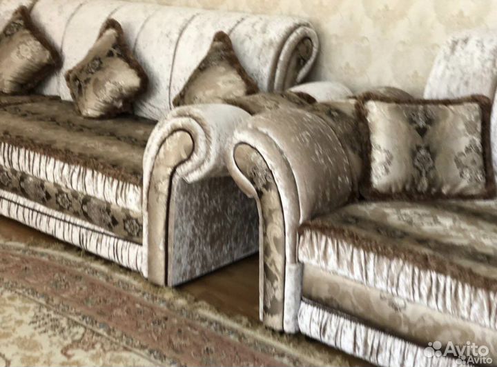 Универсальный угловой Диван