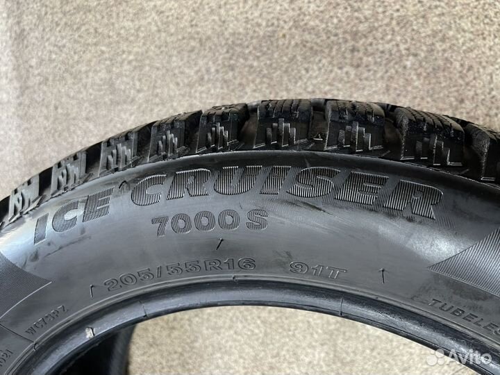 Bridgestone Ice Cruiser 7000S 205/55 R16 91T