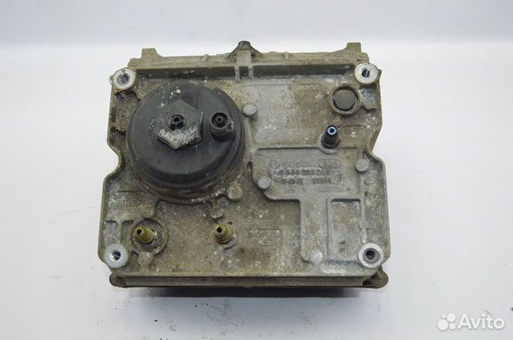 Насос AdBlue renault trucks Magnum Dxi (01.05-12.1