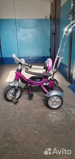 Трехколесный велосипед с родительской ручкой