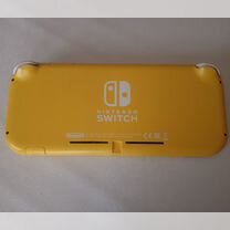 Nintendo switch lite с играми В хорошем состоянии