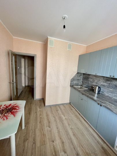1-к. квартира, 37,7 м², 3/10 эт.