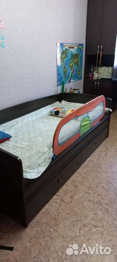 Бортик для детской кроватки