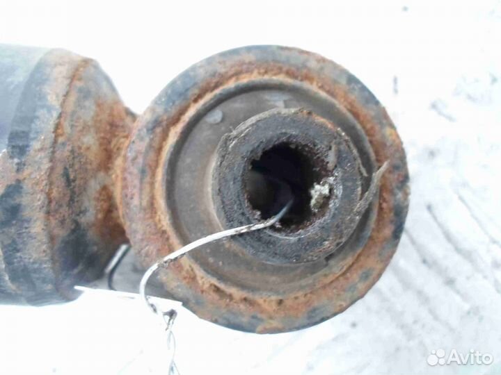 Амортизатор задний L Acura RDX 1