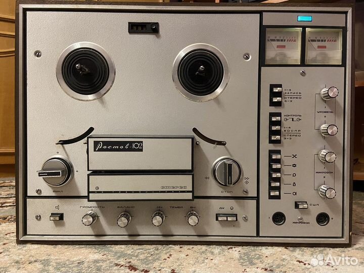 Катушечный магнитофон Ростов 102