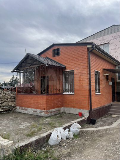 3-к. апартаменты, 64 м², 1/2 эт.