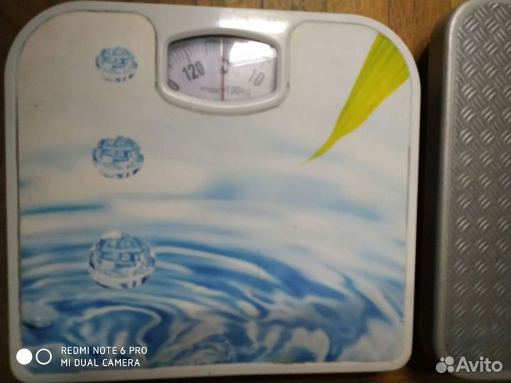 Весы напольные механические 130 кг бу 1шт