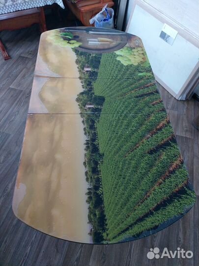 Кухонный стол стеклянный раздвижной