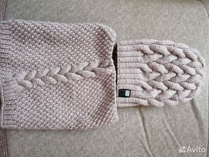 Комплект шапка и снуд женский