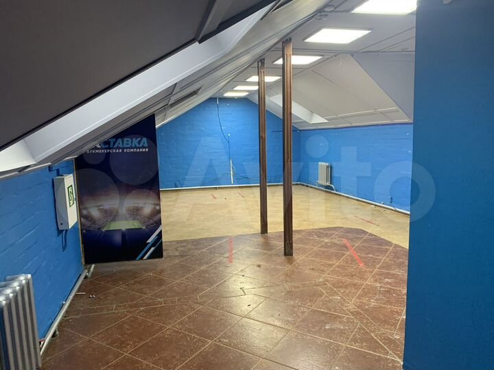 Мансардный этаж,70 м²