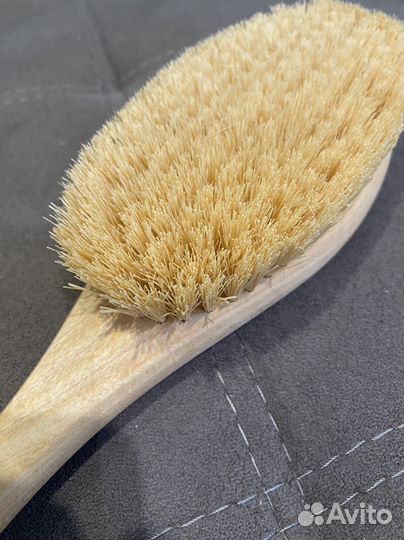 Щетка для сухого массажа Letique