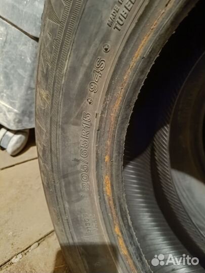 Bridgestone Blizzak 6 205/65 R15 94S