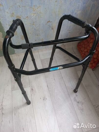 Ходунки для взрослых