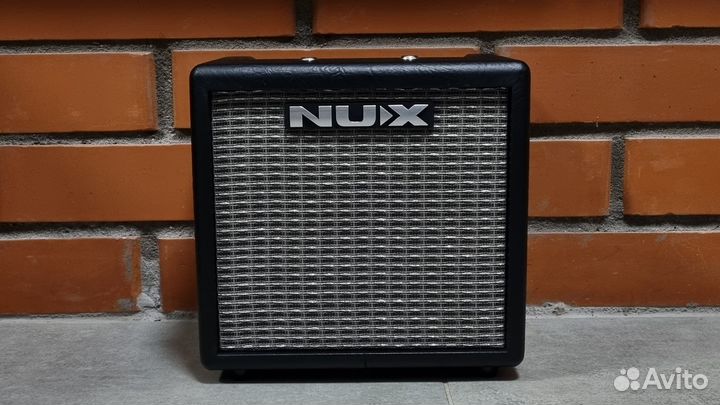 Электрогитара с комбиком (комплект)