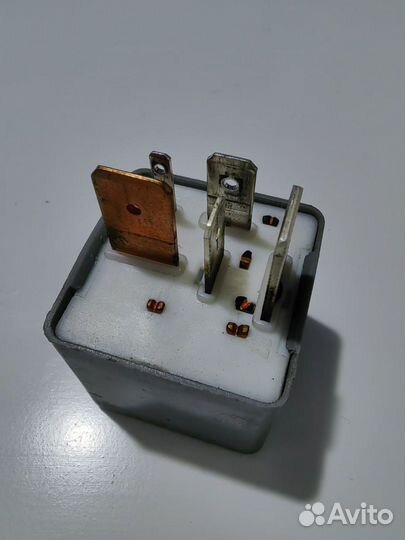 Реле ABS Audi 100 (C4) IV