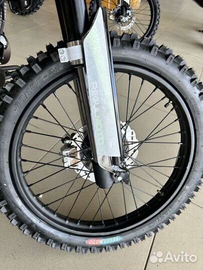 Мотоцикл RegulMoto Sport 003 300 PR