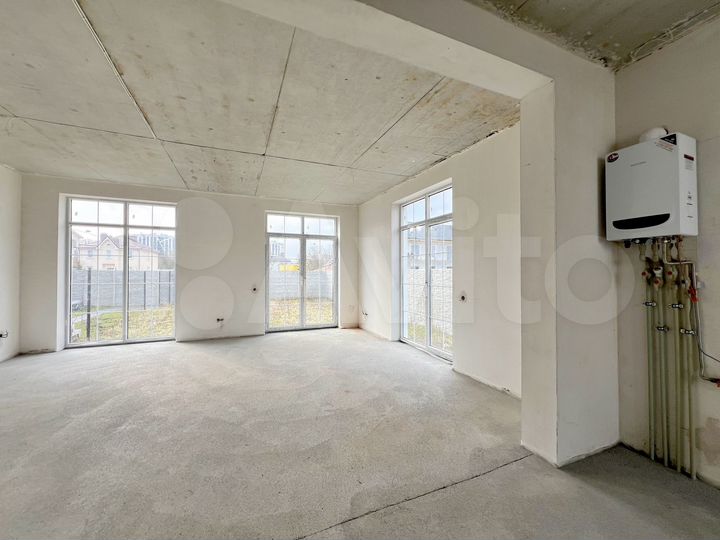 Таунхаус 180 м² на участке 3,5 сот.