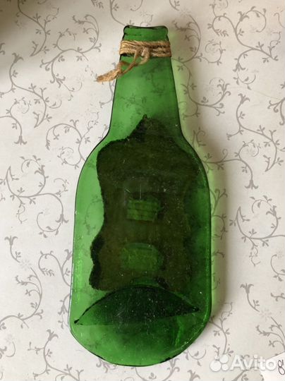 Сувенирные металлические коробки от бутылок