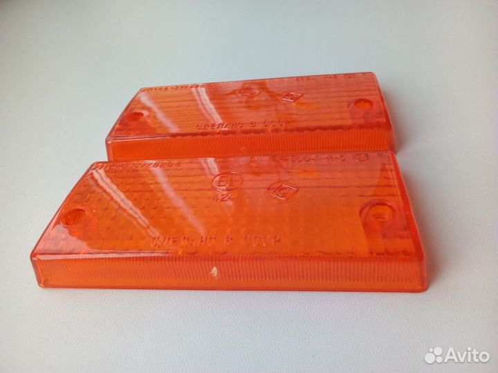 Новые рассеиватели подфарника ваз 21011,21013