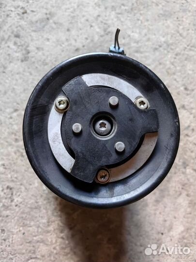 Компрессор Кондиционера Опель Астра J