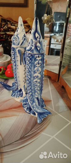 Штоф Гжель 1л (Осётр с наполнением)