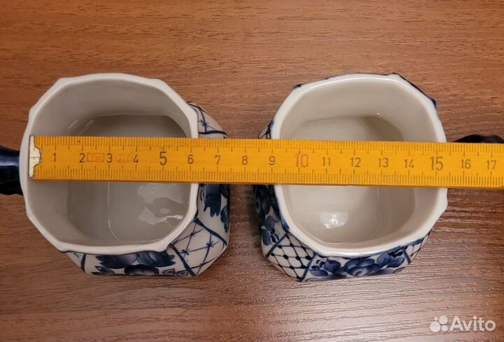 Чашки фарфоровые гжель