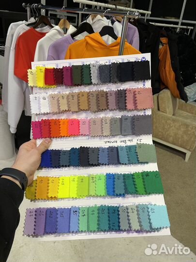 Пошив одежды оптом, нанесение принта. Швейный цех