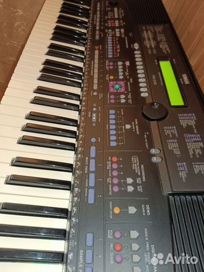 Синтезатор yamaha psr2700