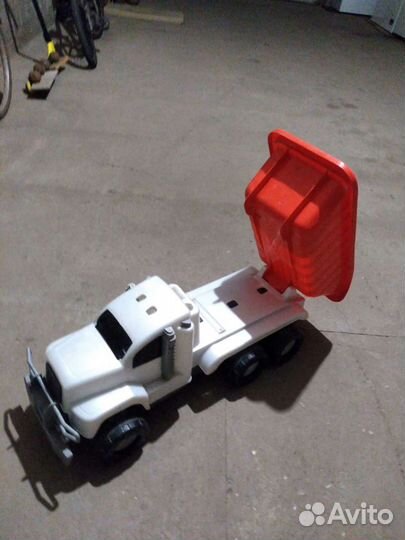 Детская машина