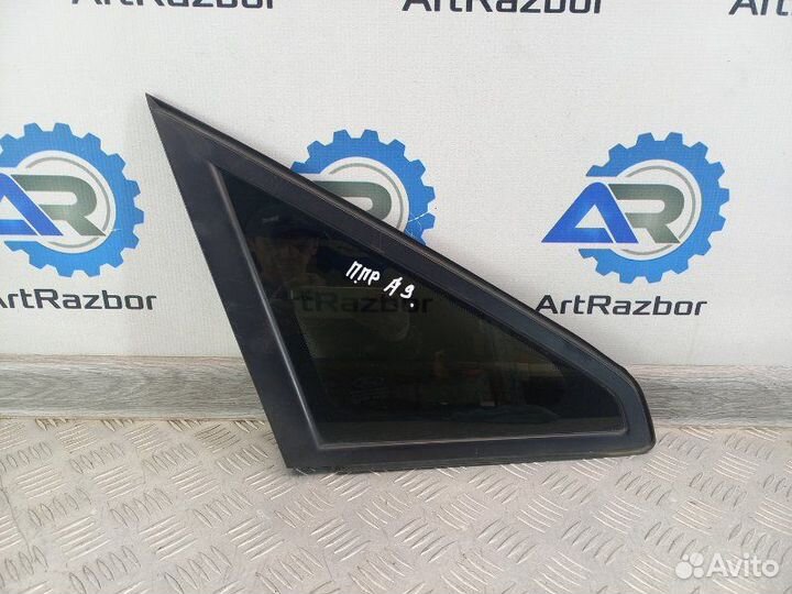 Стекло кузовное переднее правое Ford C-Max 1 2.0