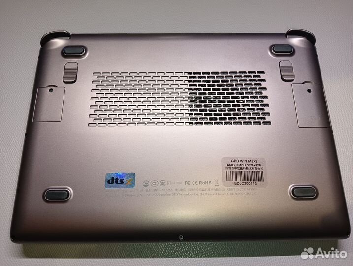 GPD WIN Max 2 8840U 32GB 1TB