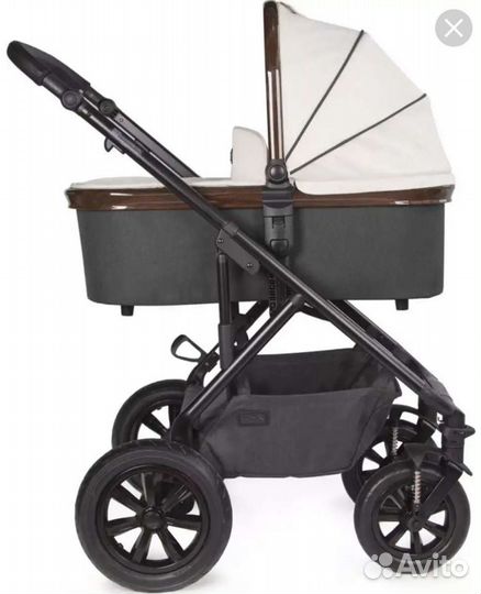 Детская коляска Moon NuovaCream