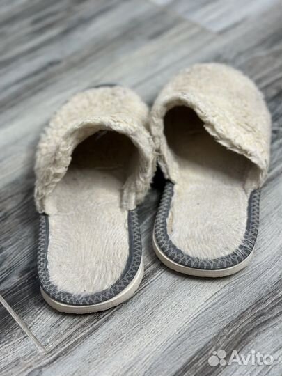 Женские домашние тапочки