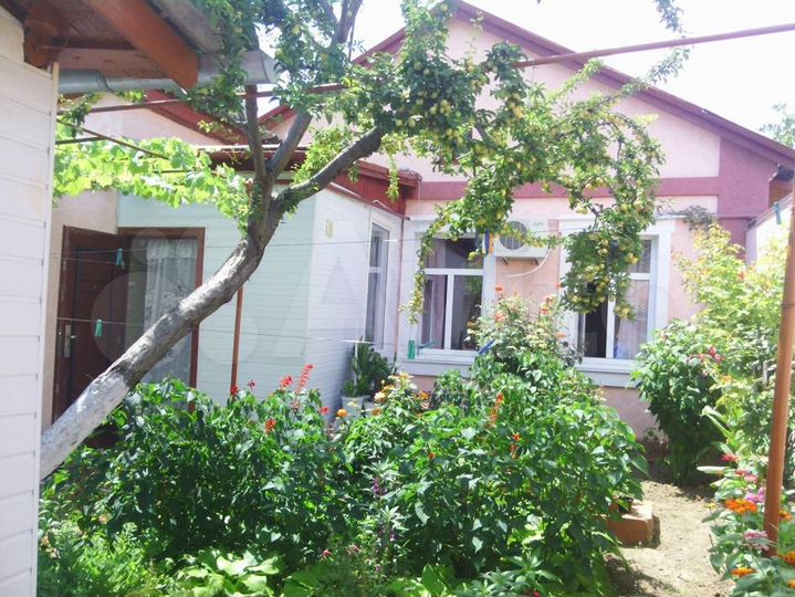 Дом 57 м² на участке 10 сот.