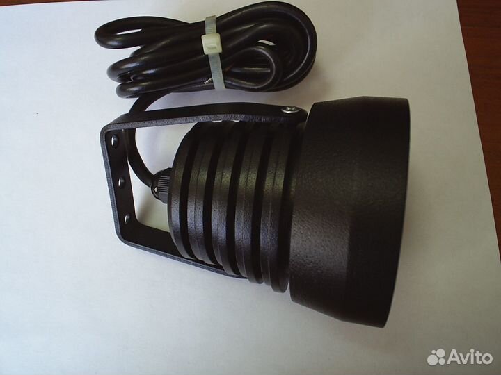 Инфракрасный прожектор