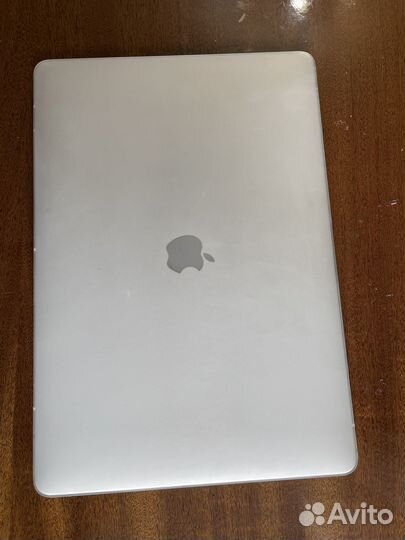 Macbook pro 15-inch 2017