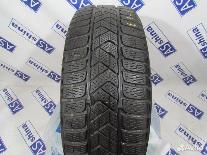 Pirelli Winter Sottozero 3 215/55 R17 88R