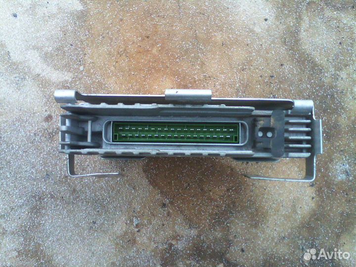 Блок управления ABS Passat B3