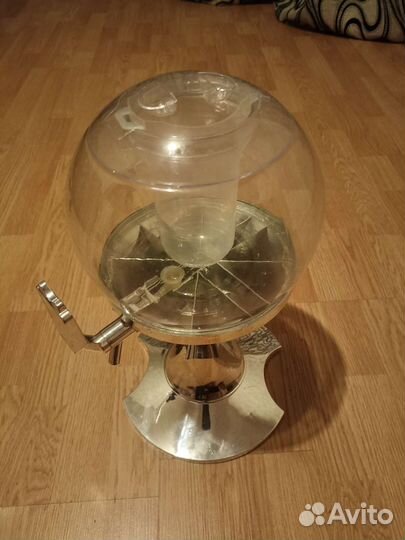 Диспенсер для напитков кувшин шар лед