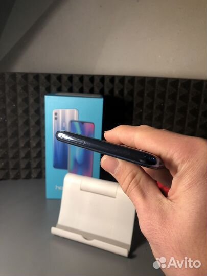 HONOR 10 Lite, 3/64 ГБ