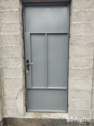 Дверь входная металлическая с монтажом