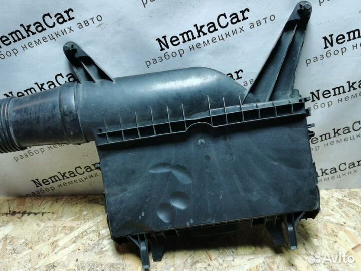 Корпус воздушного фильтра Mercedes-Benz Vito 639