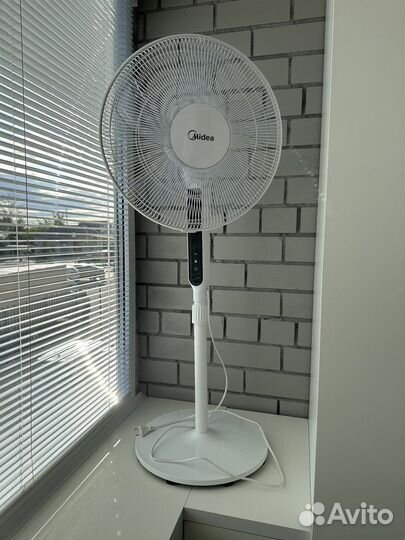 Напольный вентилятор Midea mvfs4007